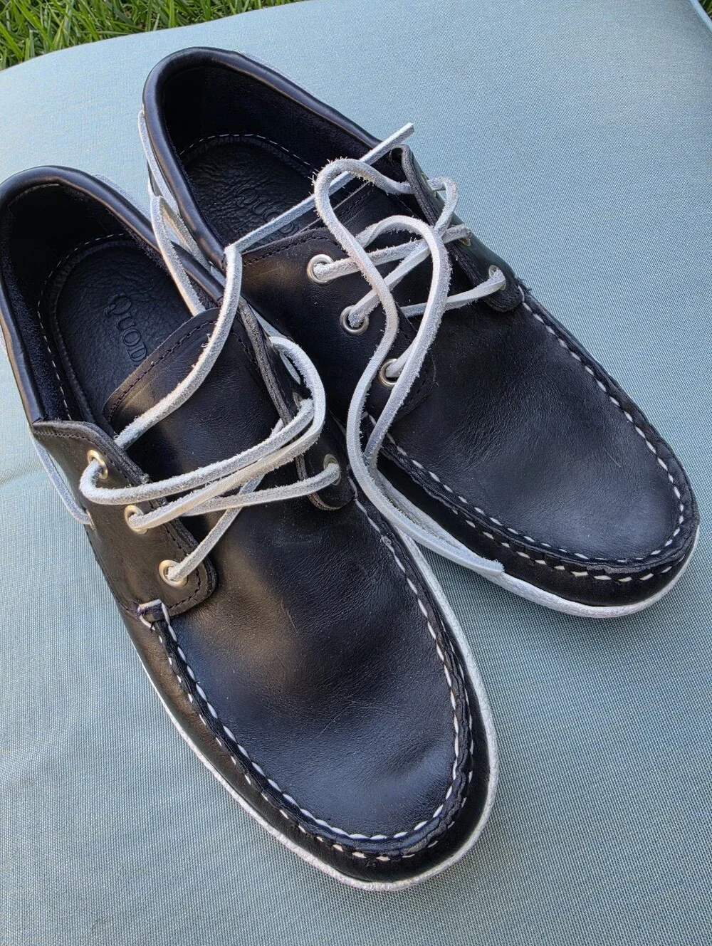 Quoddy Runabout Moccasin Boat Shoe Dark Navy Leather Vibram Outsole Men’s 7.5